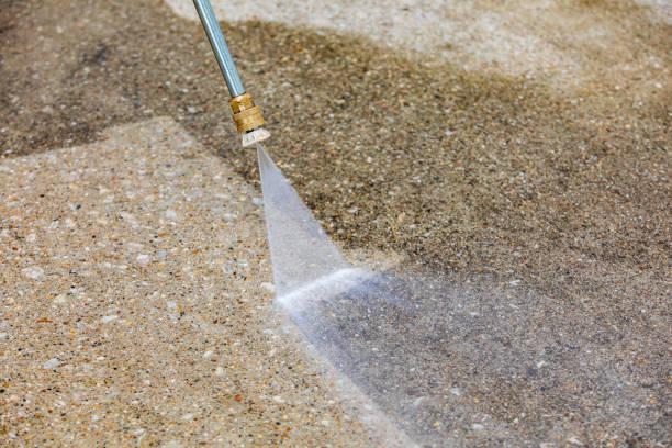 Best Playground Equipment Cleaning  in Bristol, VA